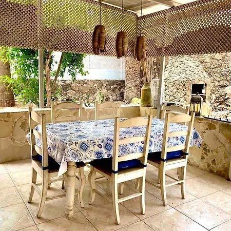 Casa Delfin Holiday home *